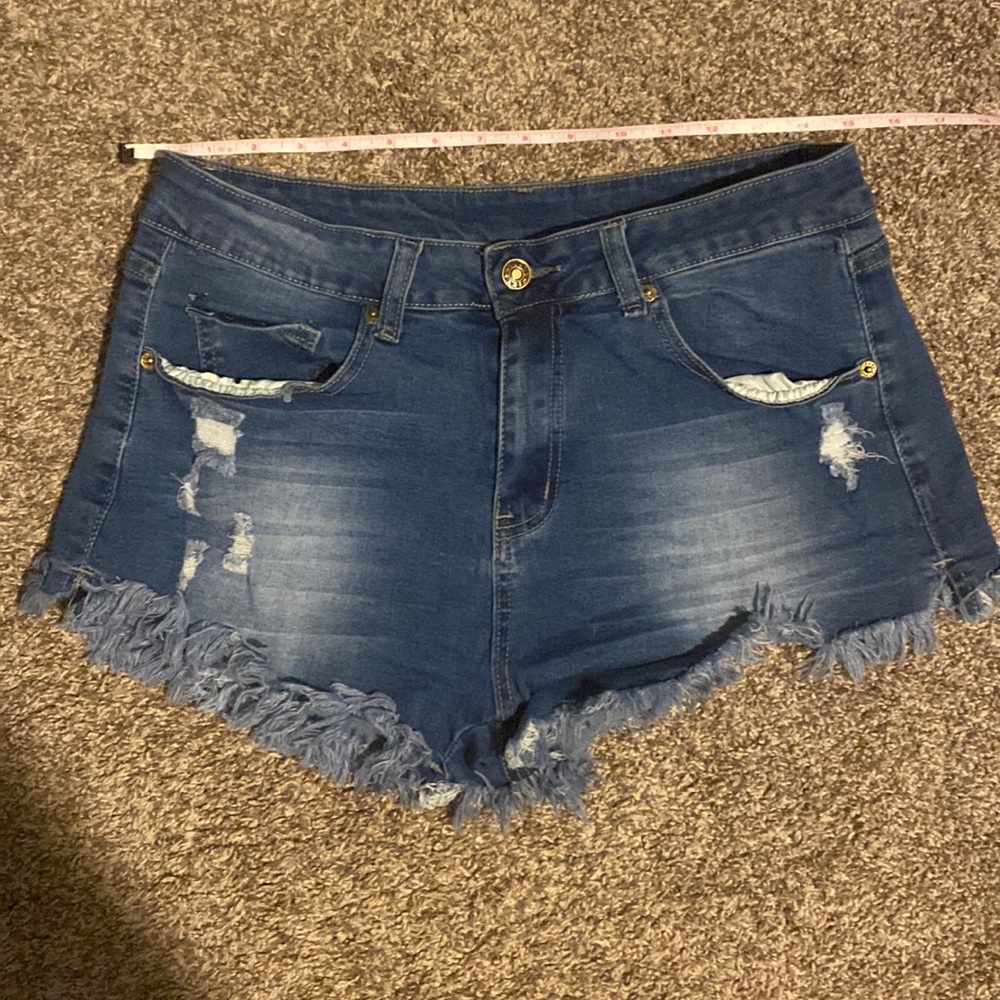 Stretchy Jean Shorts Size Large